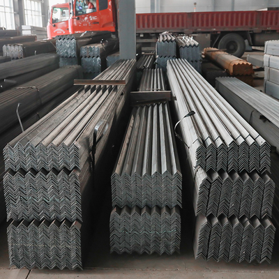 40*40mm gekerbter Stahlwinkel für Freileitungsmast-galvanisiertes Eisen