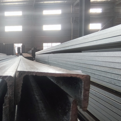 Soem-Stahlkanäle galvanisierte Zink-Oberflächen-vorgestrichene Metalleisenstange für das Bauen