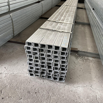 C/U-Form galvanisierter Stahlkanal 50*50mm Stahlstangen-GI-Profil für Auto-Rahmen