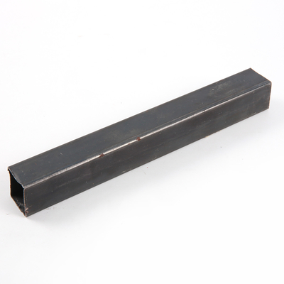 Eisen-Quadrat-Schläuche 2 x 2 AiSi 2.5mm schwarzer galvanisiertes Vierkantrohr JIS