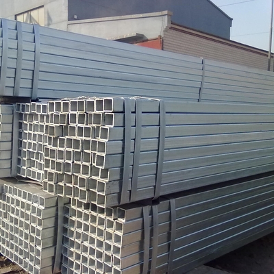 Heißes Bad Q345 galvanisierte Stahlquadrat-Rohr Gallone des kasten-Abschnitt-100x100